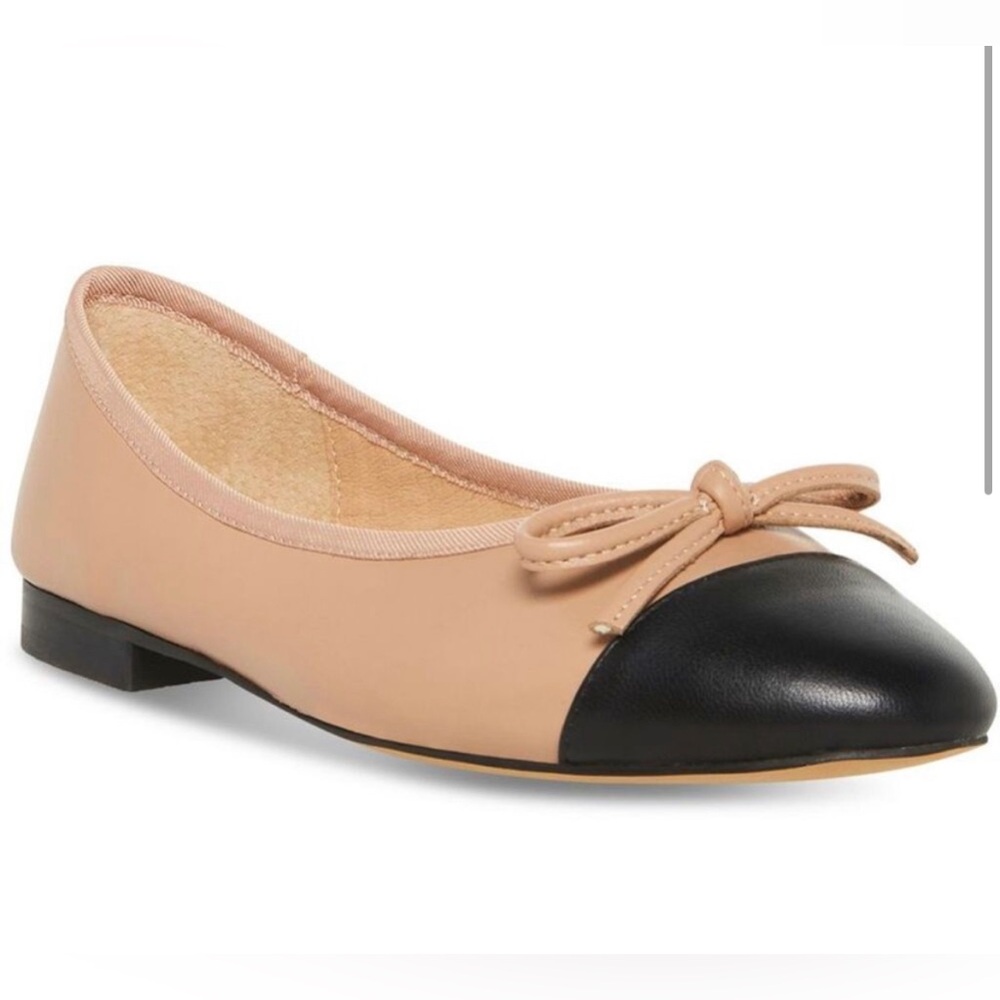 NWT Steve Madden Ballet Flats